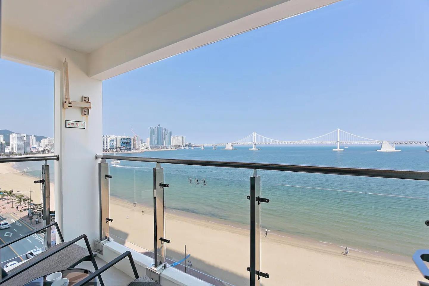 Hotel Elmomento Gwangan Ciudad Metropolitana de Ciudad Metropolitana de Busan Exterior foto